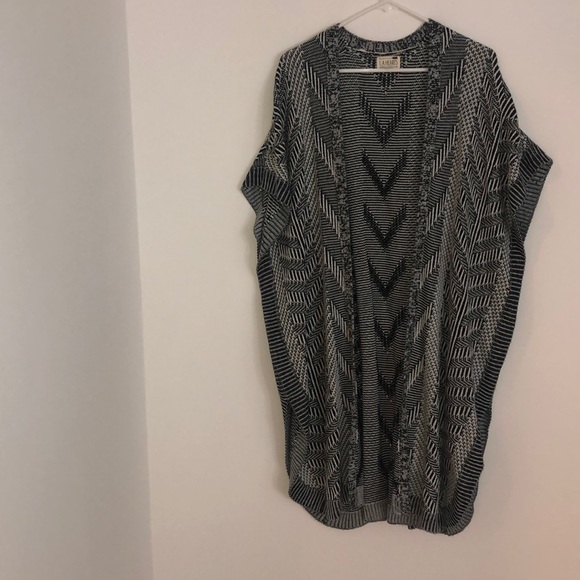 Cardigan - Picture 1 of 4